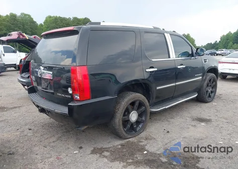 2007 Cadillac Escalade Standard from USA, damaged, VIN 1GYFK63887R356687
